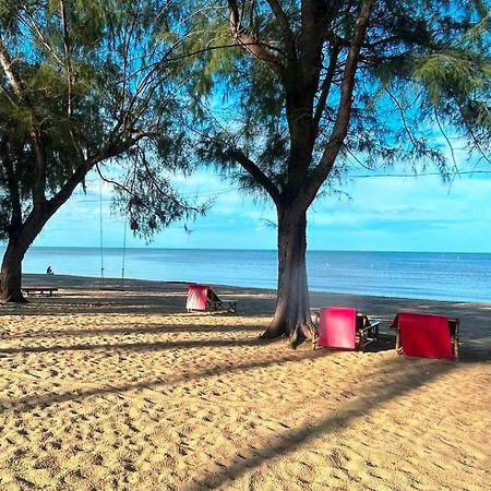 Ao Thai Resort Sathing Phra Eksteriør billede