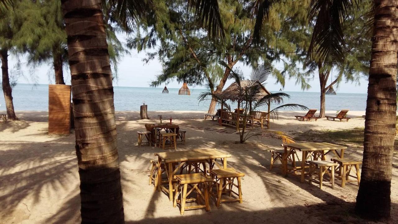 Ao Thai Resort Sathing Phra Eksteriør billede